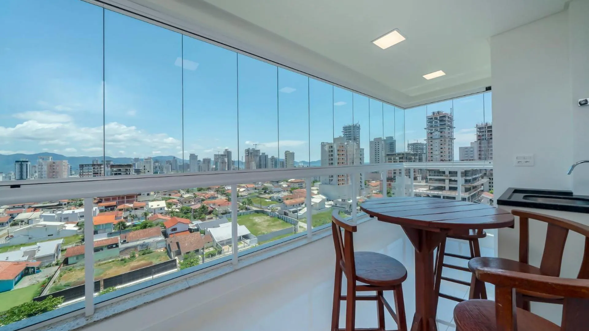 Apto Confortavel Prox. Praia - Porto Belo Px5674 0*,  Бразилия
